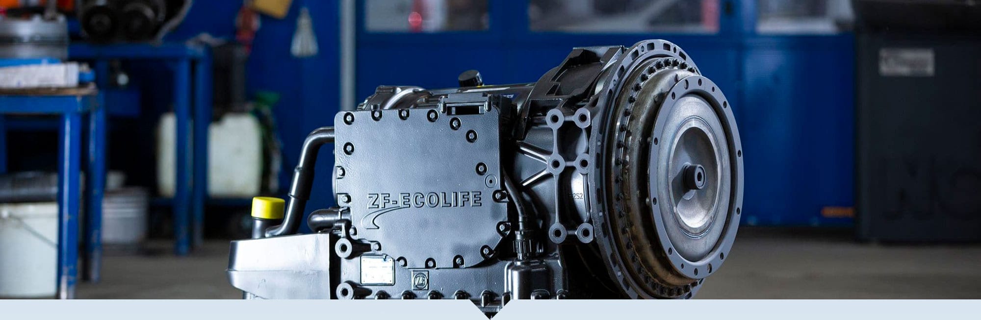 ZF Ecolife-Getriebe auf Palette